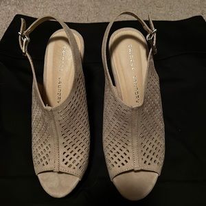 Chinese Laundry shooties NIB - super cute.  Don’t wear many wedges anymore.